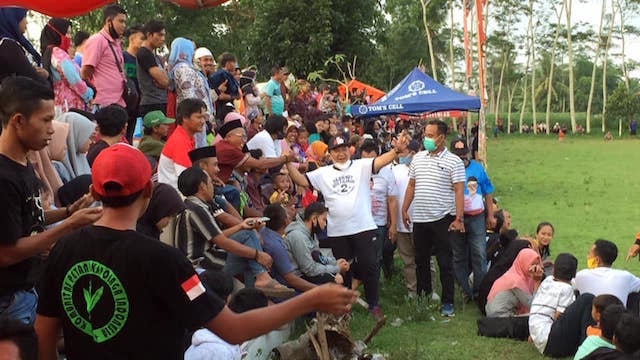Warga Karang Paiton, Ledokombo Sambut Antusias Cabup Nomor Urut 2, Haji Hendy Siswanto